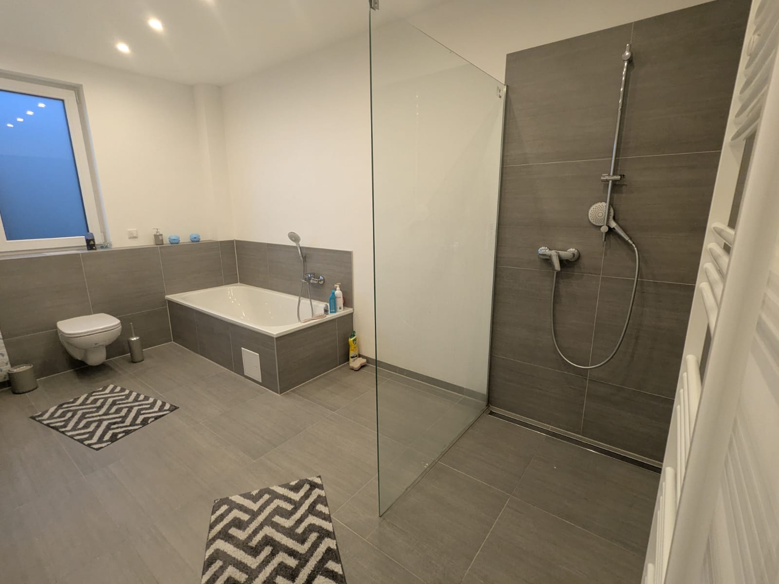 accommodationPhotoUrl