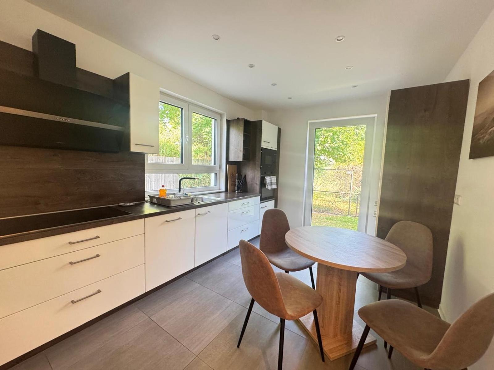 accommodationPhotoUrl